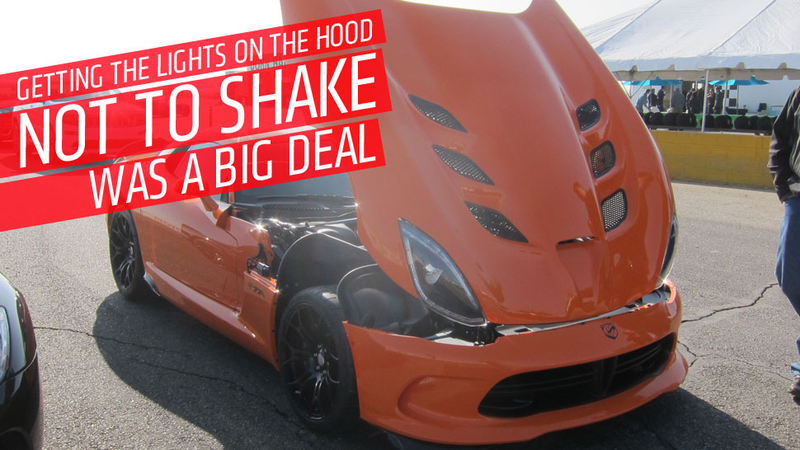 Illustration for article titled The SRT Viper TA Is Absolutely Bonkers To Drive On A Track